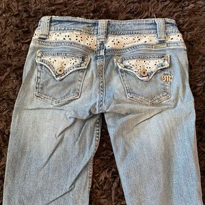 Lace trimmed designer miss me jeans